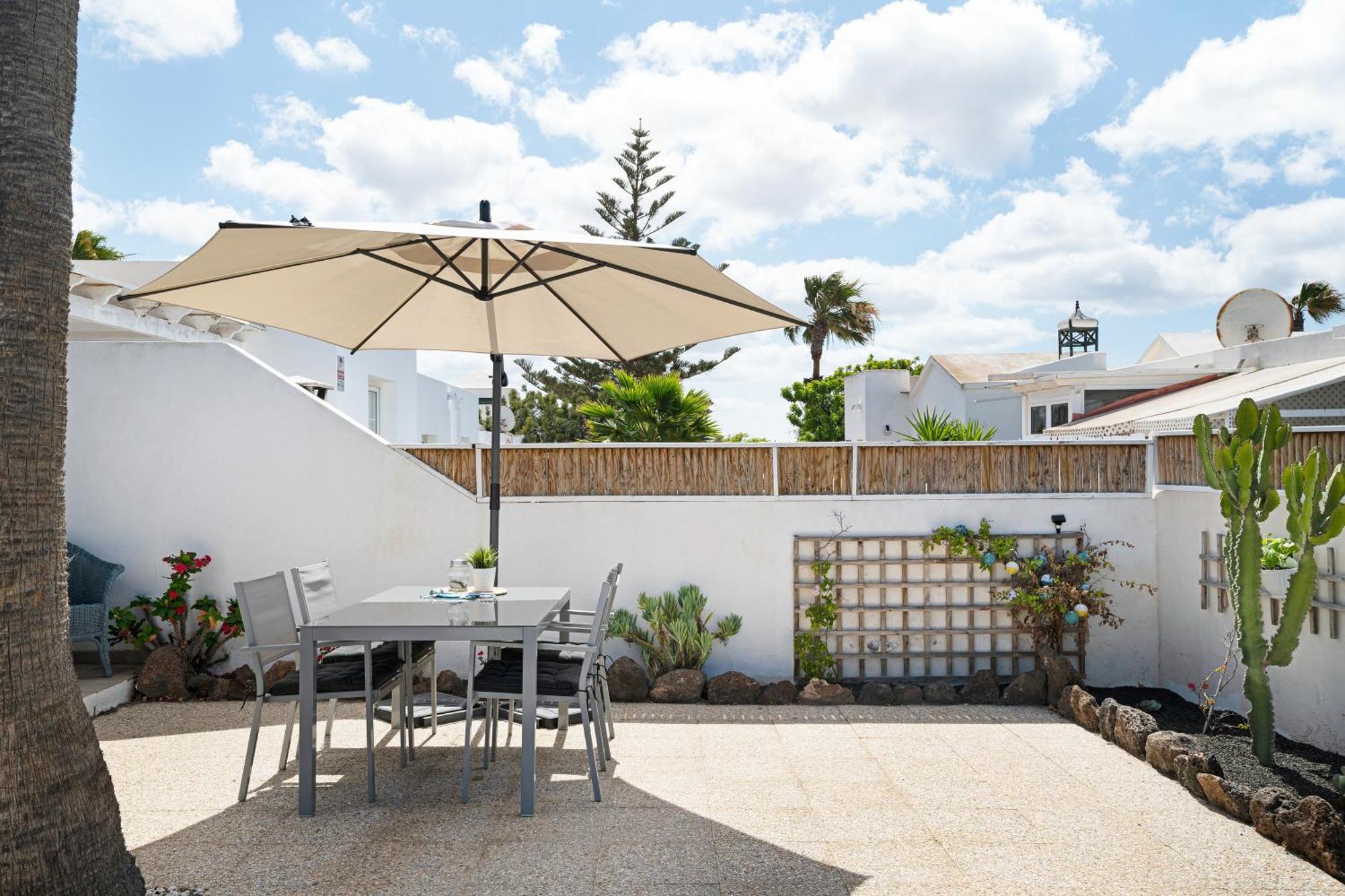 Hotel Mi Casita Playa Blanca  Zewnętrze zdjęcie